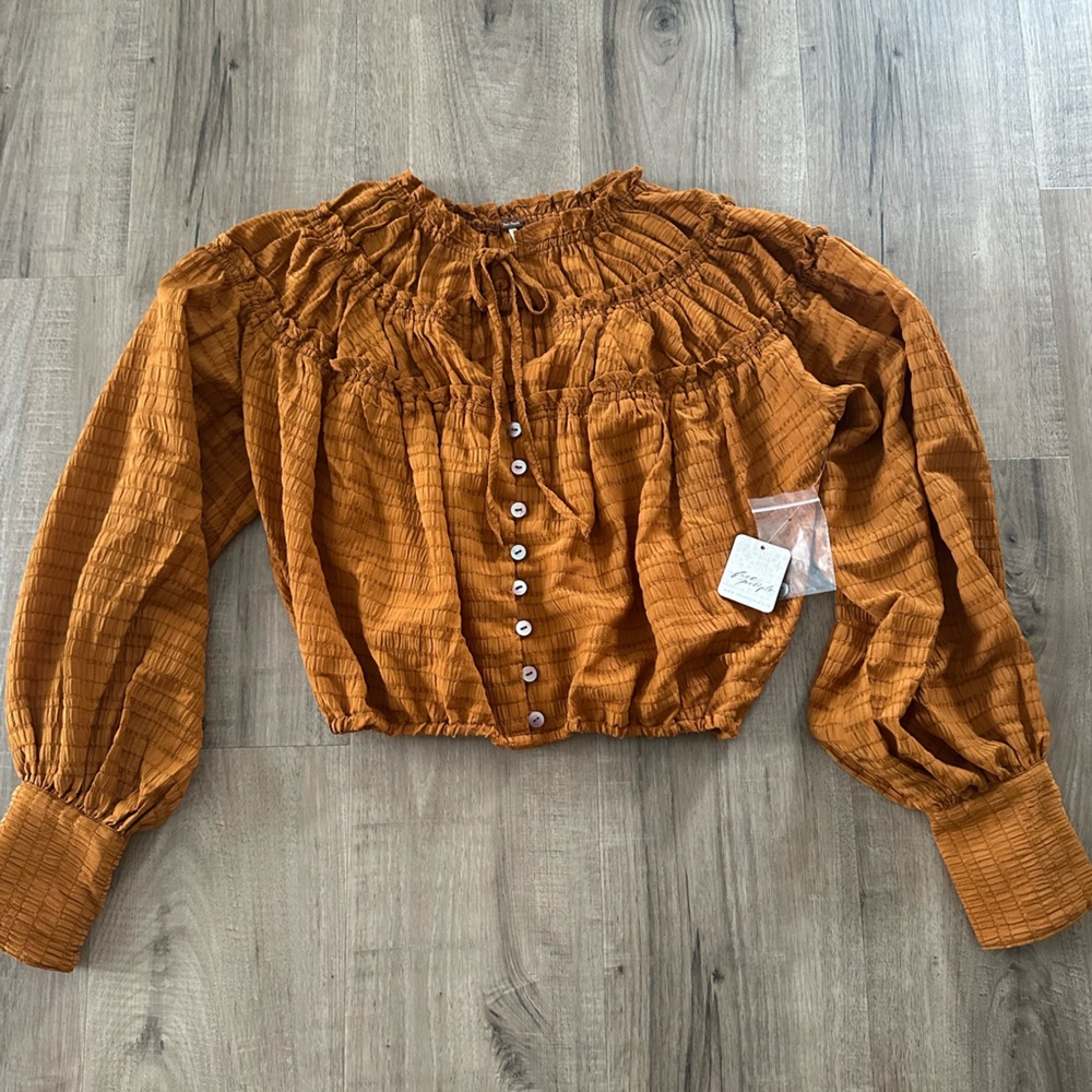 Free People Long Sleeve Crop Top